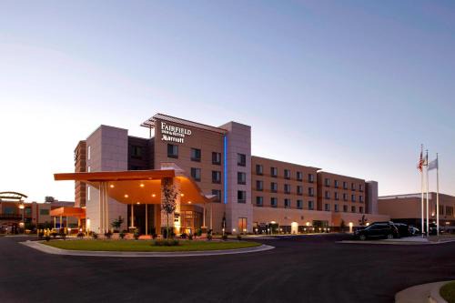 Triadelphia Hotel | Fairfield by Marriott Inn & Suites Wheeling at The Highlands