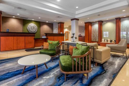 Holiday Hotel | Fairfield Inn and Suites Holiday Tarpon Springs