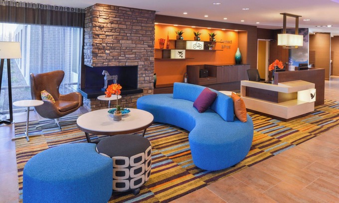Coralville Hotel | Fairfield Inn & Suites by Marriott Coralville