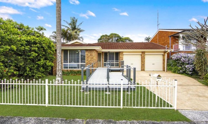Ettalong Beach House | Fairhaven Retreat Accessible Accommodation