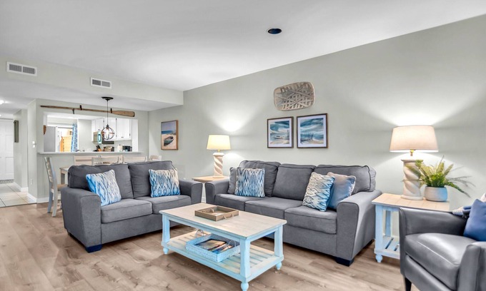 Shipyard Plantation Condo | Fairway View Shipyard Villa | Walk to Beach, Pool & Pet Friendly