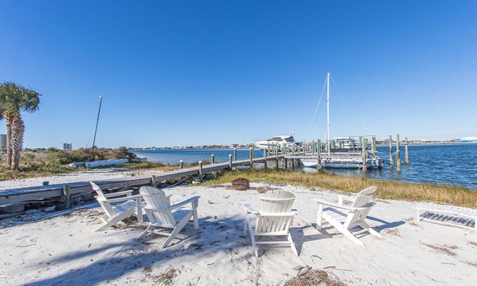 Villa Sabine Condo | Fall and Winter Rates at Wave n' Sea at Deepwater Cove!