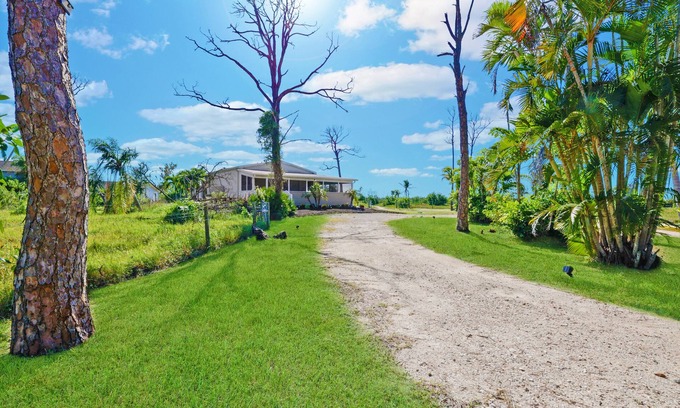 Saint James City Cottage | Fall Discount 25% Island Water Views!