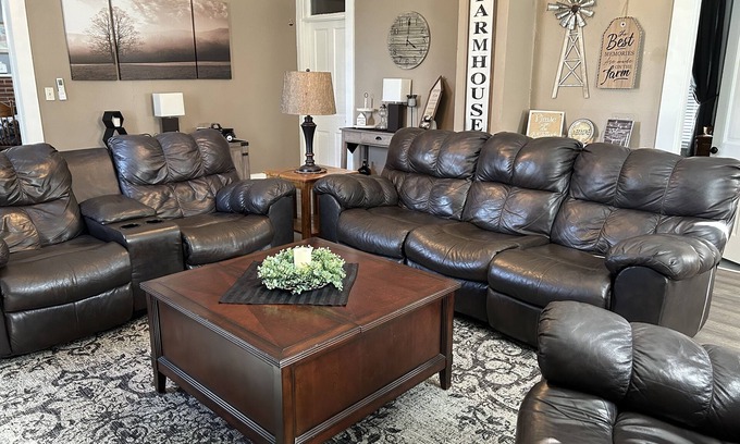 Maxwell Other | Fall Getaway & Relax! Beautiful updated spacious rural Farmhouse-close to I69