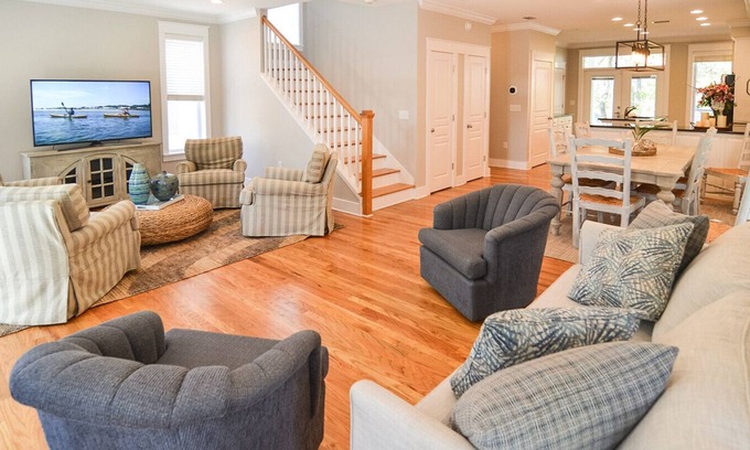 Treetop House | Fall in Love with Seacrest | Gorgeous 3-Story Coastal Retreat w/Sept Openings