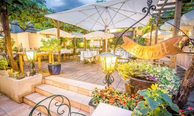 Stockerau Hotel | Familie Hopfeld - Hotel Dreikönigshof