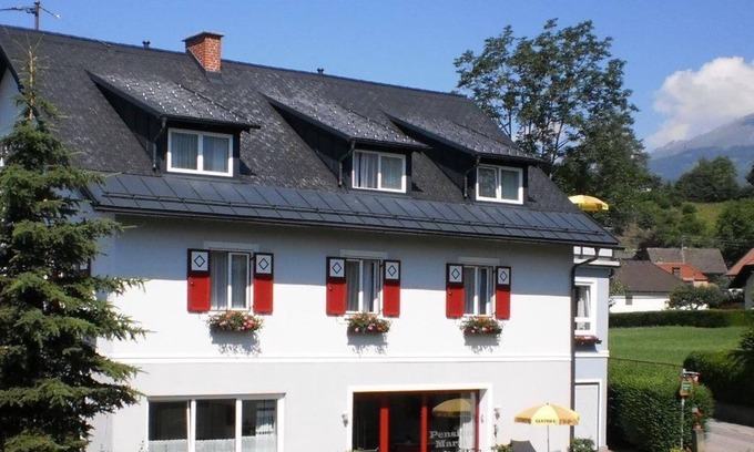 Seeboden Bed & Breakfast | Familien Zimmer 1A - 2 Zimmer DU. WC. TV, - Pension Maria