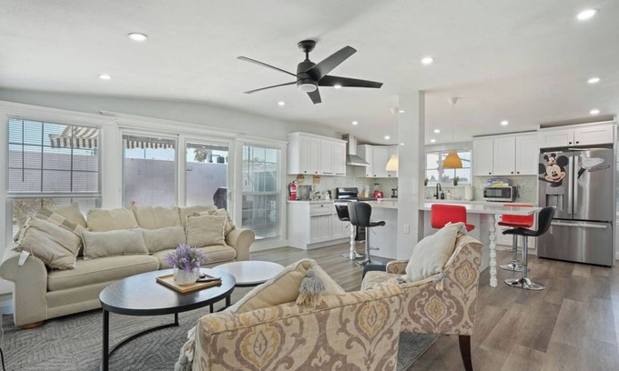 Westminster House | Family And Friends Home Near Disneyland & Hotspotsnn