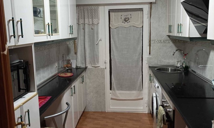 Sotillo de la Adrada Condo | Family apartment in the center of town, ideal for family relaxation.
