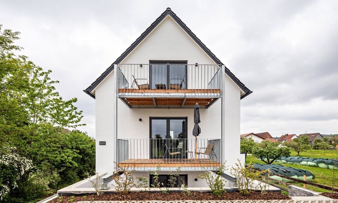 Deffingen Apartment | Family Apartment Fewo Parkside S5 | 8Min to Legoland | Balcony & Parking
