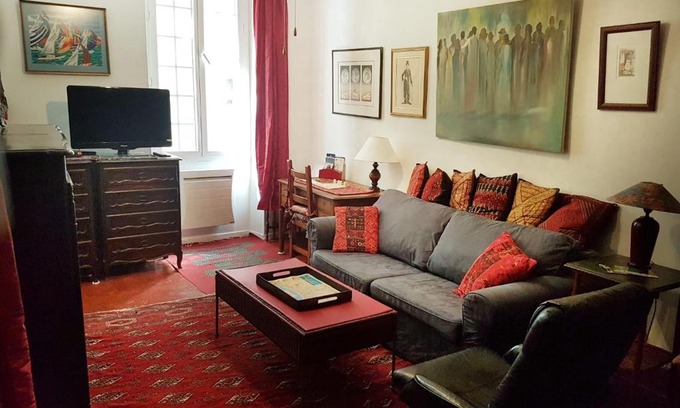 Old Town Apartment | Family Apartment Old Town near Beach AC