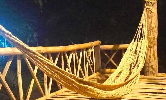 Banan House | Family Batcave Homestay
