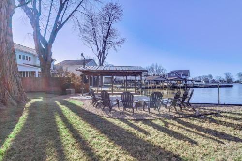 Summit Station House | Family Buckeye Lake Retreat Game Room and Fire Pit!