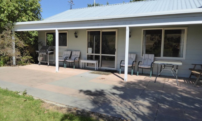 Broomfield Cottage | Family Cottage on Established Rural Farm. Relaxing, Secluded, has Beautiful View
