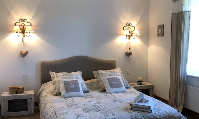 Lachaux House | Family Country House