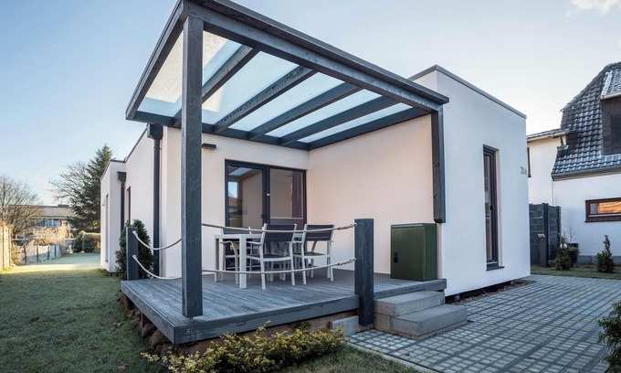 Spaden House | Family-friendly "Holiday Home Spaden" with Large Garden, Terrace and Wi-Fi