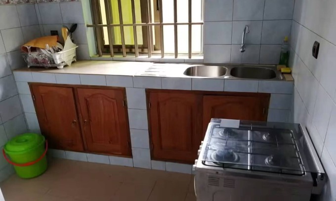 Porto-Novo Apartment | Family-friendly 3-bedroom apartment/WiFi, AC & Fishpond in charming Porto-Novo