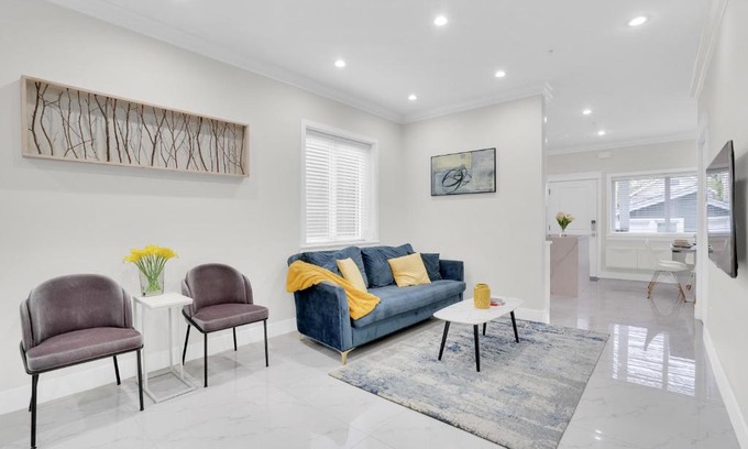 East Side House | Family-Friendly, 3 Bed House - Private Backyard-Central Location