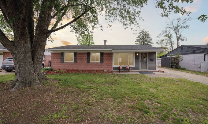 Westland House | Family Friendly 4 Beds/Sleeps 6 In Peaceful Westland