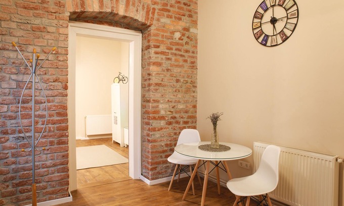 Old City Apartment | ❤️ Family-friendly Charming Apartment in Historical City Center