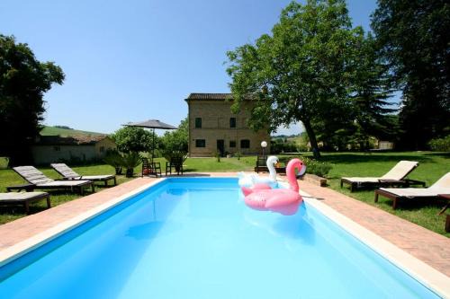 Mogliano Villa | Family friendly chic Italian farmhouse with pool