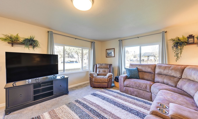 Centralia Cottage | Family-Friendly Cottage w/Playground in Centralia