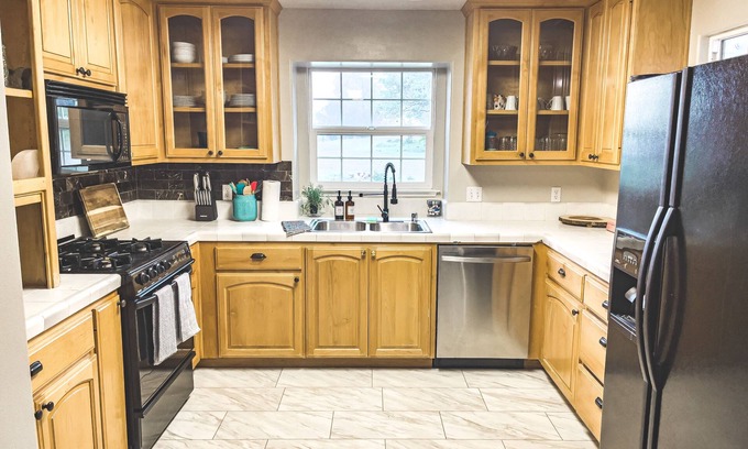 Mariposa House | Family Friendly Cottage Near Yosemite