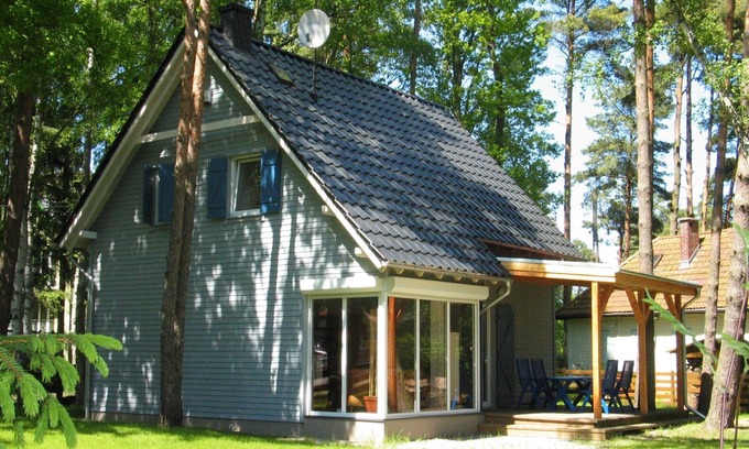 Pobierowo House | family-friendly holiday home in Pobierowo, WiFi, centrally located, 400m to the beach