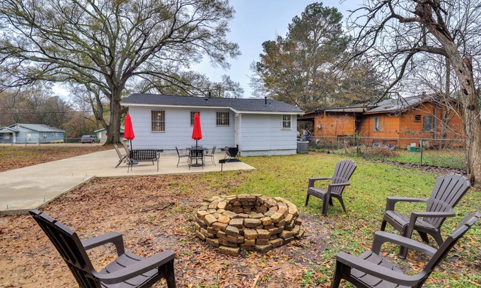 Jackson House | Family-Friendly Home in Jackson ~ 3 Mi to Stadium