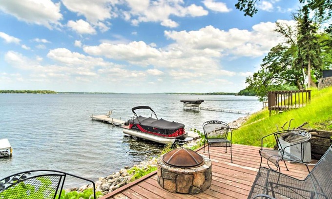 Pelican Rapids House | Family-Friendly Home on Pelican Lake with Fire Pit