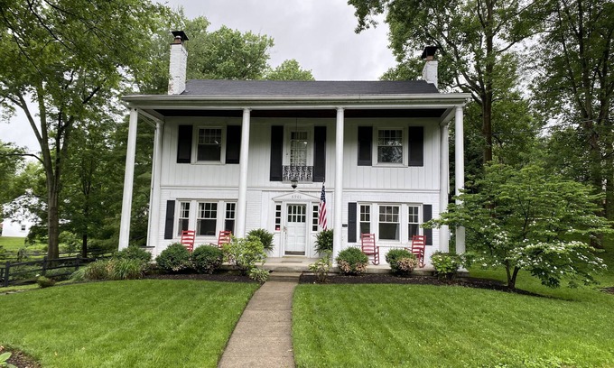 Roselawn Finance House | Family friendly home, centrally located