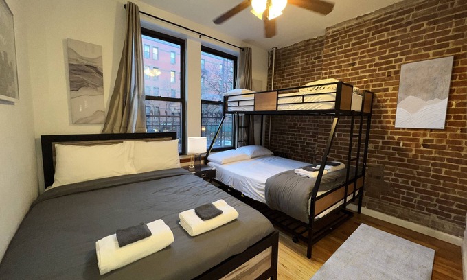 Central Park West Apartment | Family-Friendly NYC Getaway – Sleeps 7, Near Top Attractions