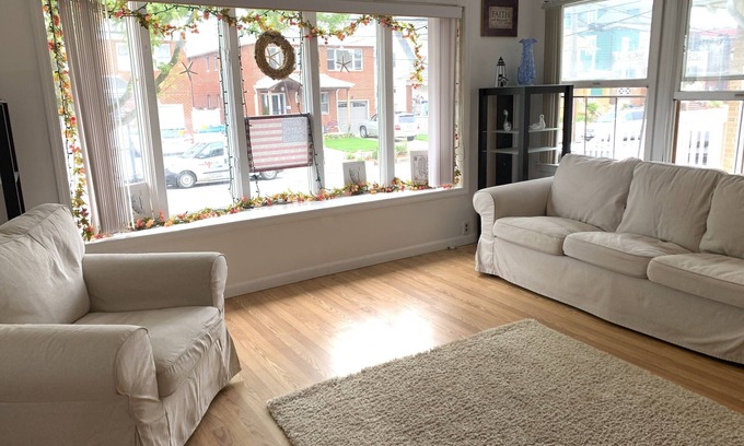 Belle Harbor House | Family Friendly Rockaway Beach Rental
