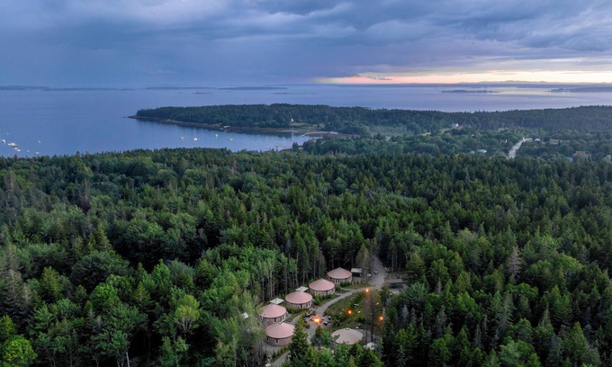West Tremont House | Family-Friendly Yurts with Onsite Games, Hiking & Wellness Amenities
