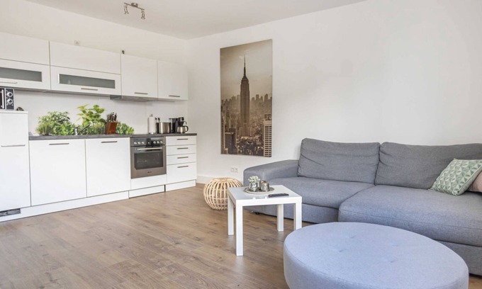 Barmbek-Sued Apartment | Family & Friends Suite (3 bedrooms) - Dehnhaide Apartments