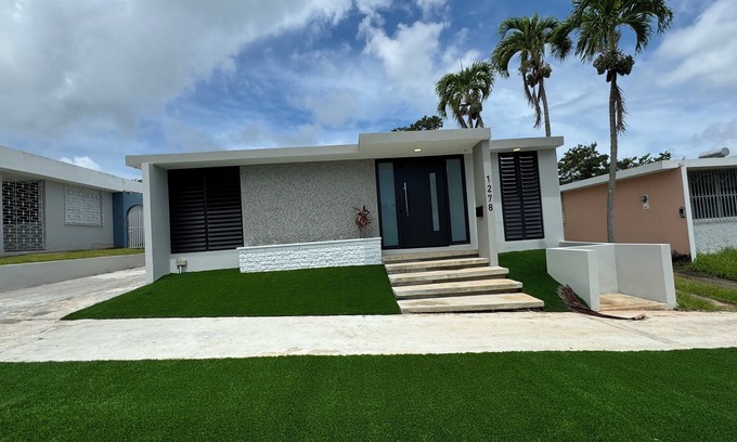 Sabana Llana Sur House | Family get away vacation in Puerto Rico.