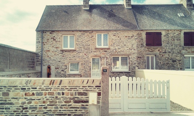 Les Moitiers-d'Allonne House | Family holiday house near the sea