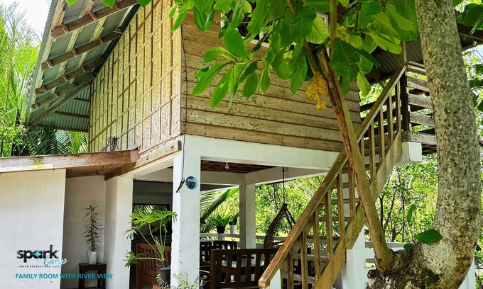 Baler House | FAMILY HOUSE WITH PRIVATE KITCHEN, TOILET AND LIVING ROOM