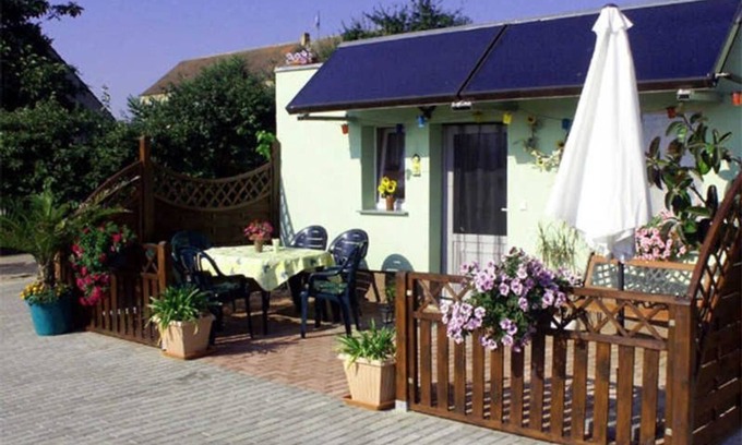 Gorschendorf Apartment | Family holiday home near Lake Kummerower - Holiday home (Völker, Iris)
