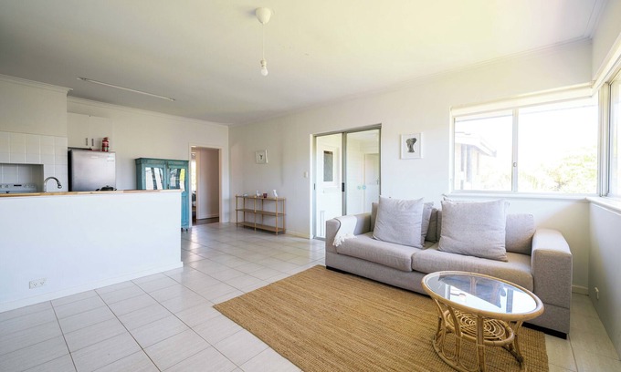 Hamilton Hill House | Family Home close to Fremantle & Coogee Beach
