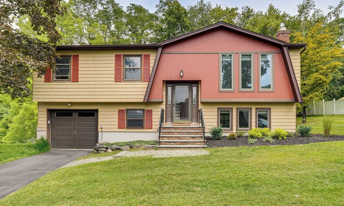 Monroe House | Family Home Close to Warwick, 5 Mi to Lake!