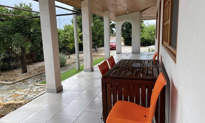 Korithion House | family home in a quiet neighborhood
