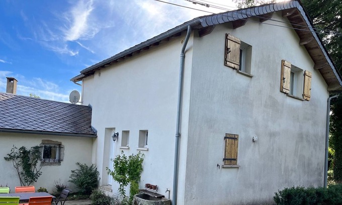 Castelnau-de-Brassac House | Family home in the country