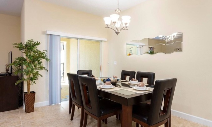 La Porte House | Family House 2 bedrooms