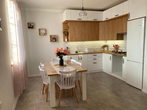 Voskevaz Villa | Family House