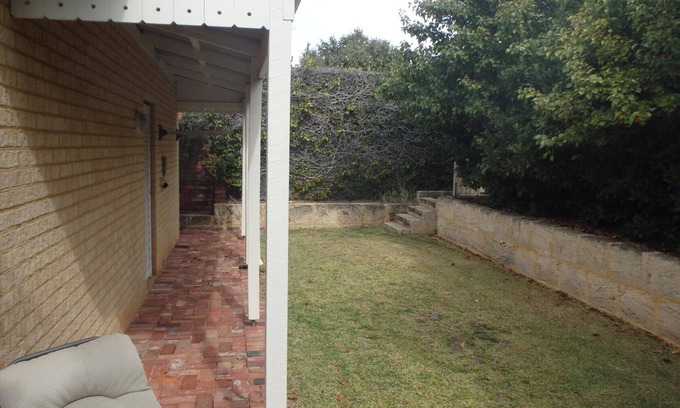 Cottesloe House | Family house available