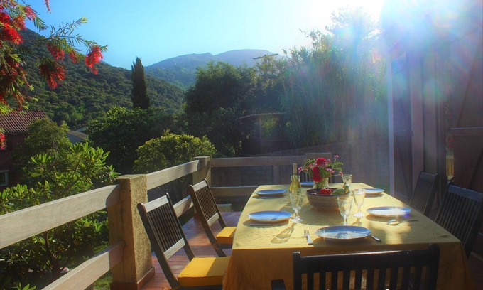 Figarella House | Family house with garden 200m from the beach