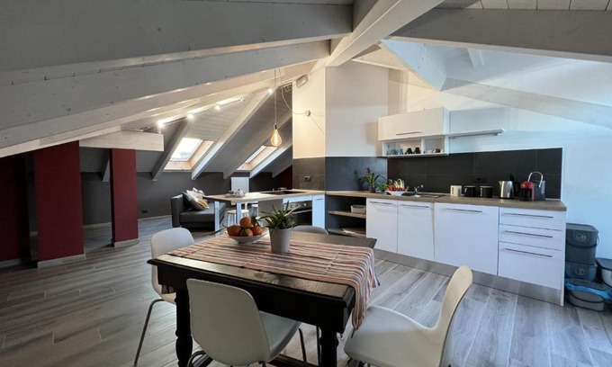 San Maurizio Canavese House | Family Inn