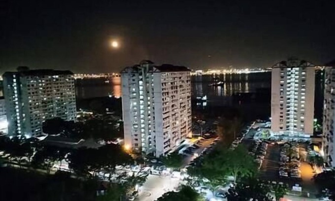 Downtown George Town Apartment | Family Leisure Homestay @ Macallum