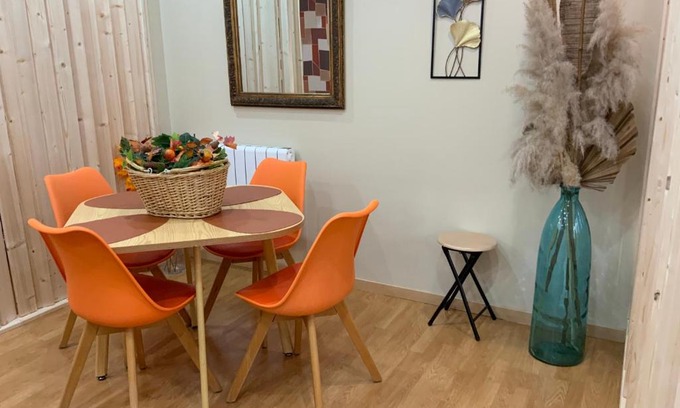 Calais City Center Apartment | Family lodg